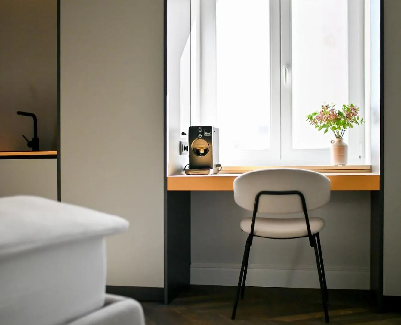 Three Pearls Deluxe Rooms & Studios Apartman