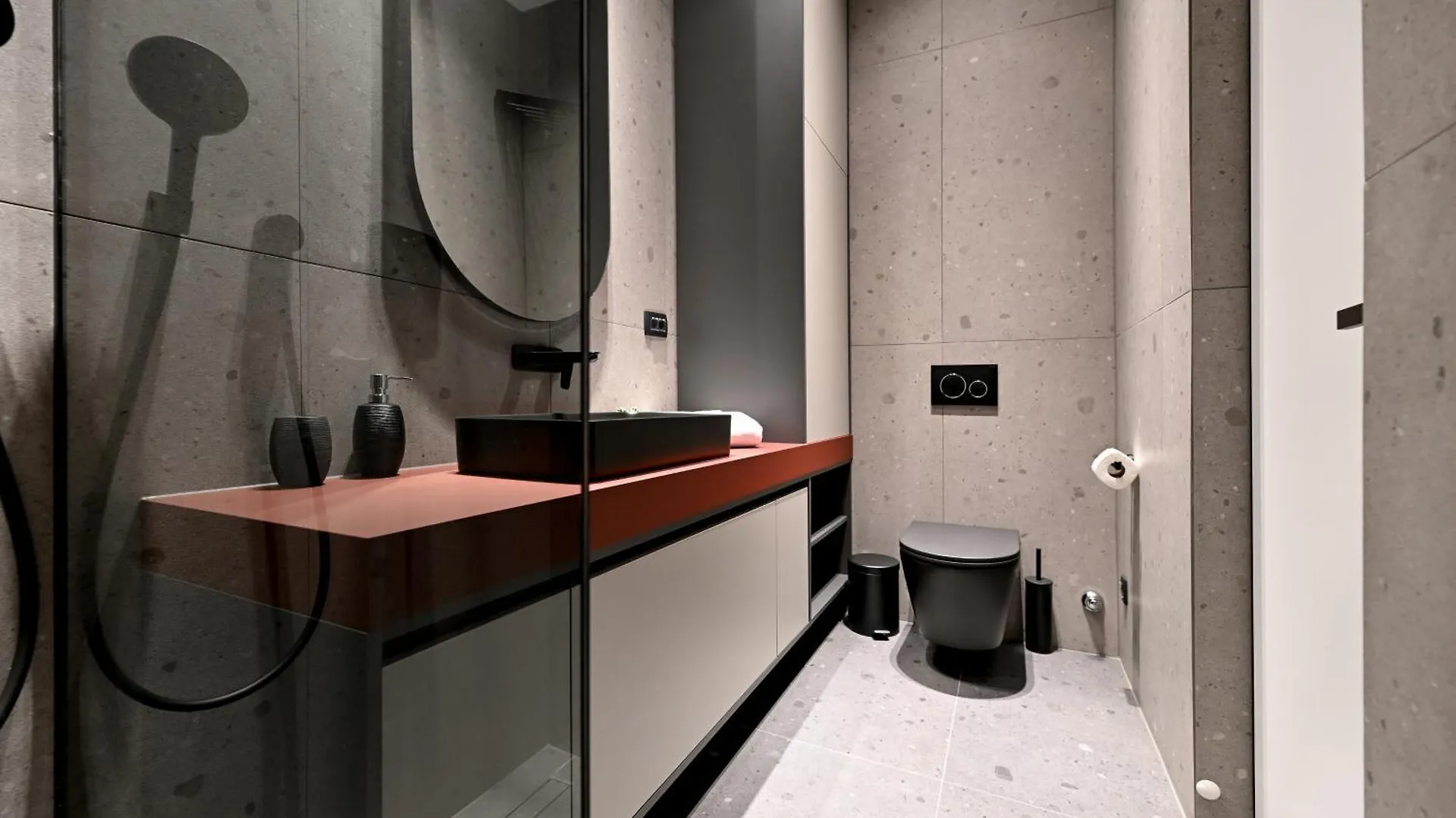 Three Pearls Deluxe Rooms & Studios Apartman