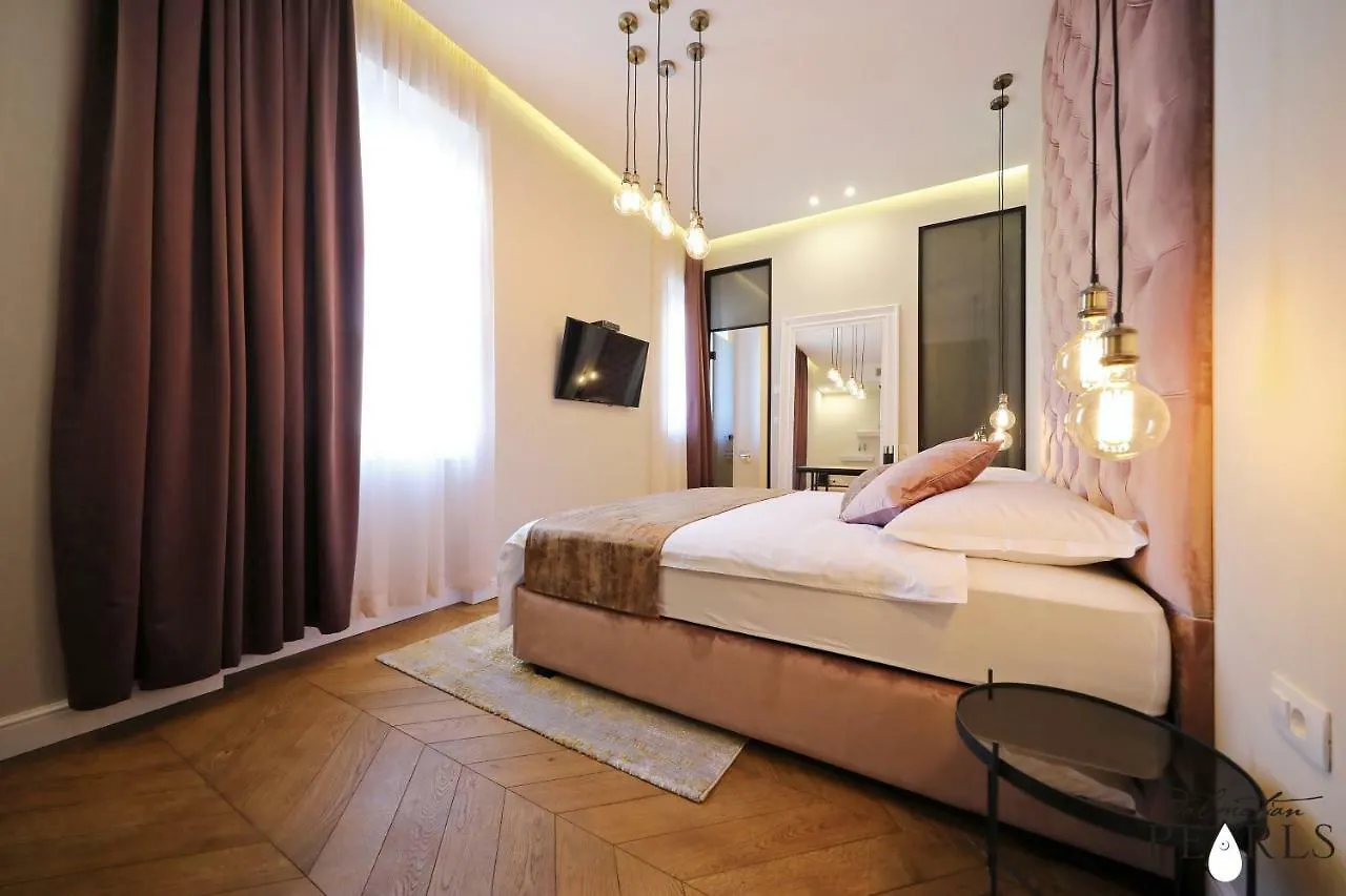 Apartman Three Pearls Deluxe Rooms & Studios