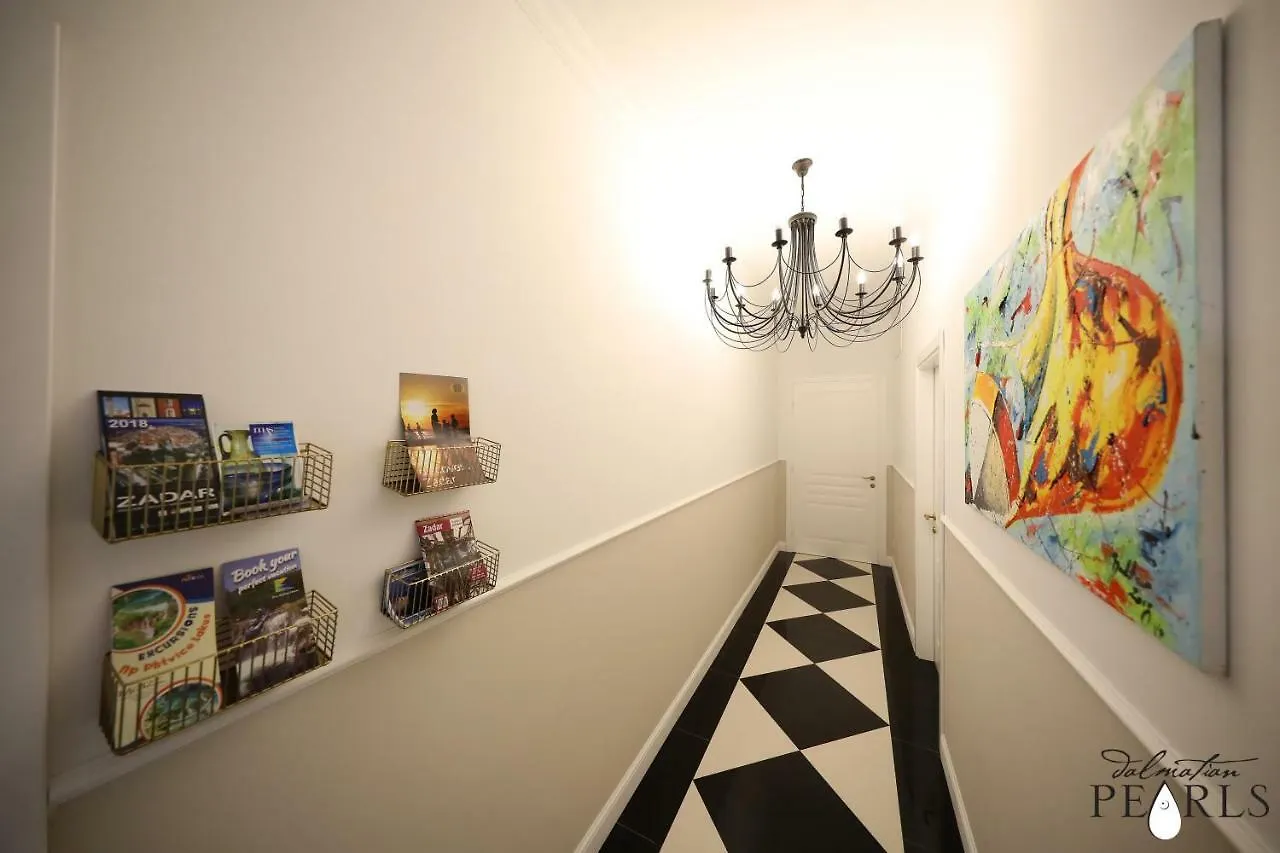 Apartman Three Pearls Deluxe Rooms & Studios